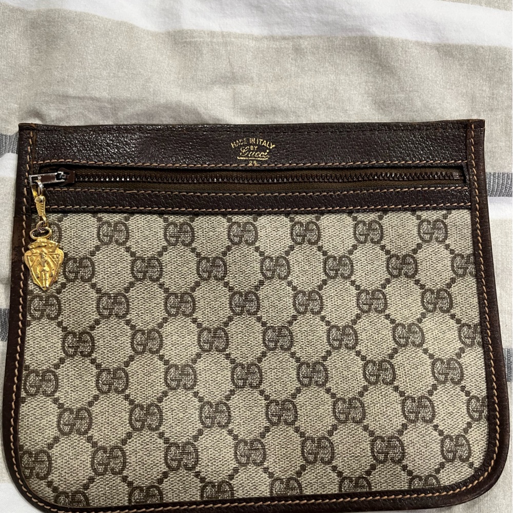 Gucci clutch
